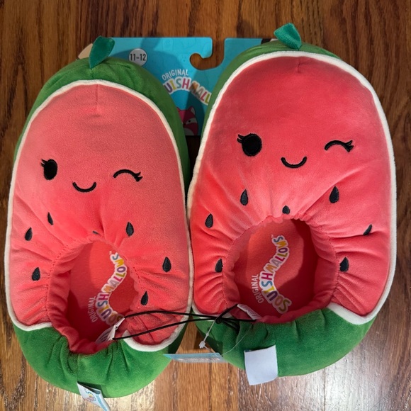 Squishmallows Shoes - NWT Squishmallow Watermelon Slippers Women’s 11-12